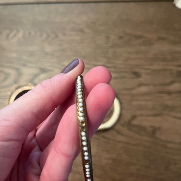 Aldo vintage looking bangles - Picture 4 of 5